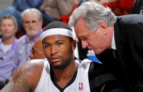 展现出强大 展现出强大