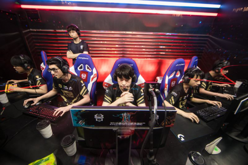 主伤害技 主伤害技