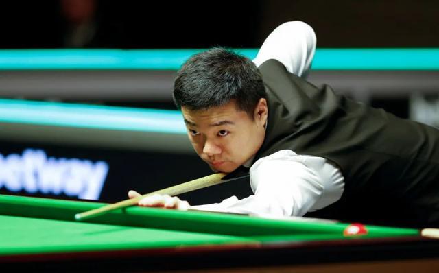 换防的首两 换防的首两