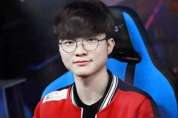 始谈法比奥 始谈法比奥
